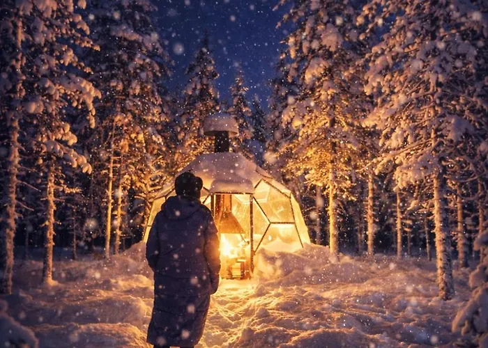 Aurora Igloo Village Yllaes Nox - Hot Tub